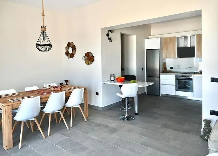 펜션 Lambou Sunset *