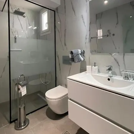 Lambou Sunset Soroni