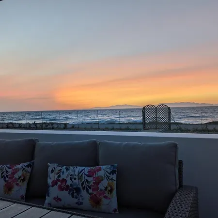 Lambou Sunset * Σορωνή