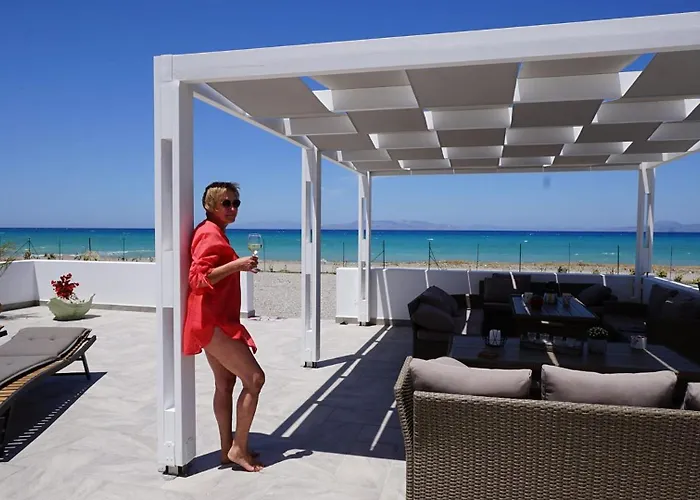 Lambou Sunset بيت للعطل Soroni